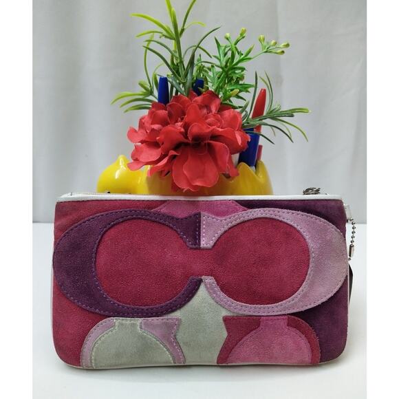 Coach Gallery Optic Signature C Multicolor Suede Leather Trim Wristlet Wallet - Picture 2 of 11